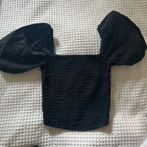 Abercrombie smocked top with puffy sleeves